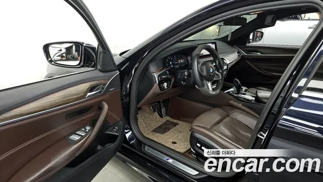 BMW 5 Series (G30) id 2855303 из Кореи 20