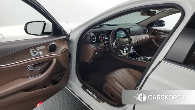 Mercedes-Benz E-Class W213 id 3966200 из Кореи 20