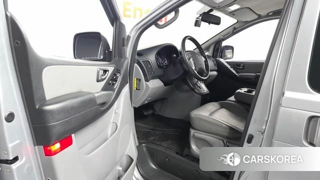 Hyundai The New Grand Starex id 4502167 из Кореи 20