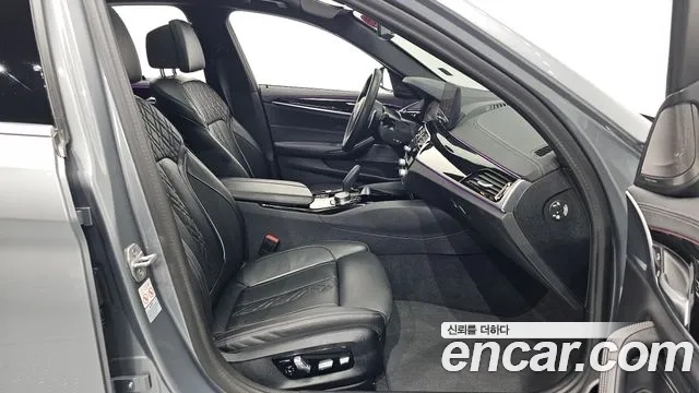 BMW 5 Series (G30) id 2867810 из Кореи 20