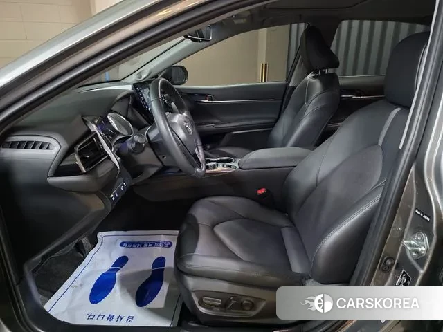 Toyota Camry (XV70) id 3590968 из Кореи 18