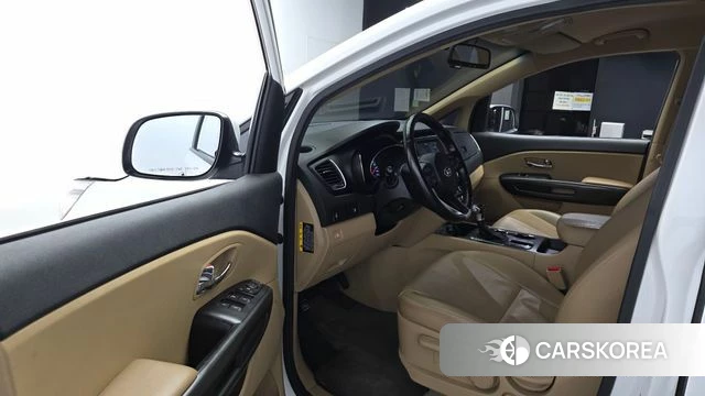 Kia The New Carnival id 4785661 из Кореи 20