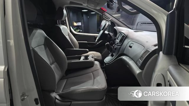 Hyundai The New Grand Starex id 3879776 из Кореи 20