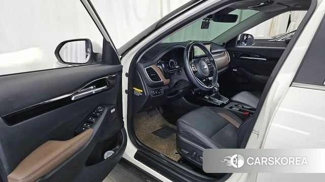 Kia Seltos id 4614868 из Кореи 35