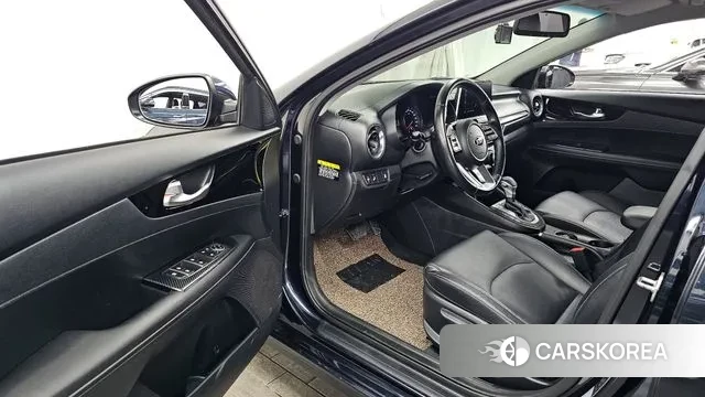 Kia Come New K3 id 3599166 из Кореи 20