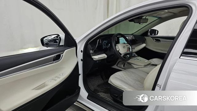 Hyundai The New Grandeur IG Hybrid id 4656458 из Кореи 31
