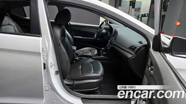 Hyundai Avante AD id 2408471 из Кореи 20