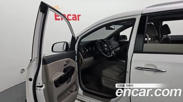 Kia The New Carnival id 2946386 из Кореи 20