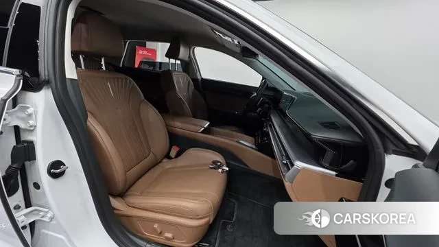 Hyundai Grandeur (GN7) id 3305440 из Кореи 20