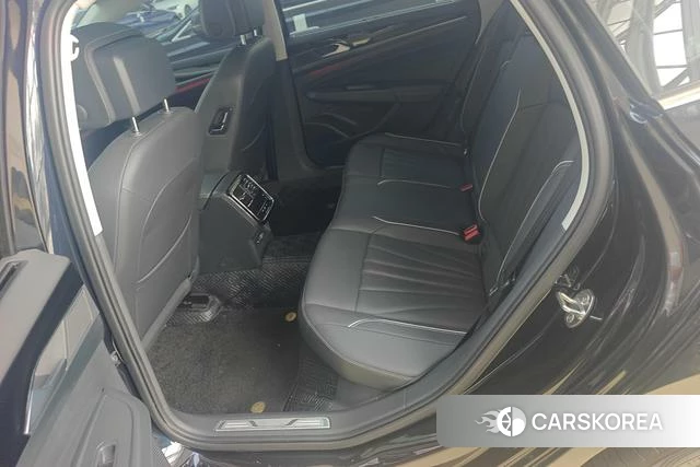 Volkswagen Passat id 4259998 из Китая 17