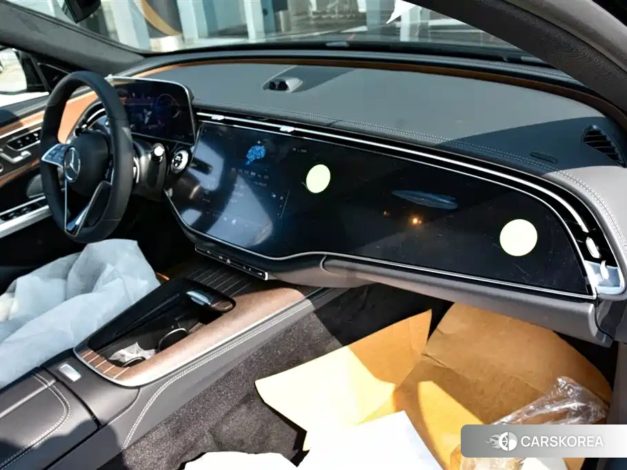 Mercedes-Benz E-Class id 4600342 из Китая 19
