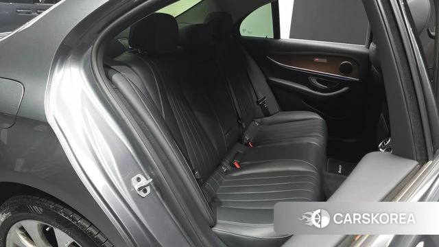 Mercedes-Benz E-Class W213 id 4712605 из Кореи 33