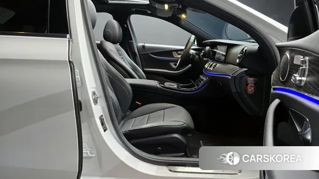 Mercedes-Benz E-Class W213 id 3645513 из Кореи 20