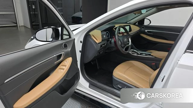 Hyundai Sonata (DN8) id 4482418 из Кореи 30