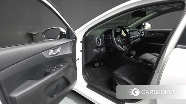 Kia The New K3 2nd generation id 4759095 из Кореи 31