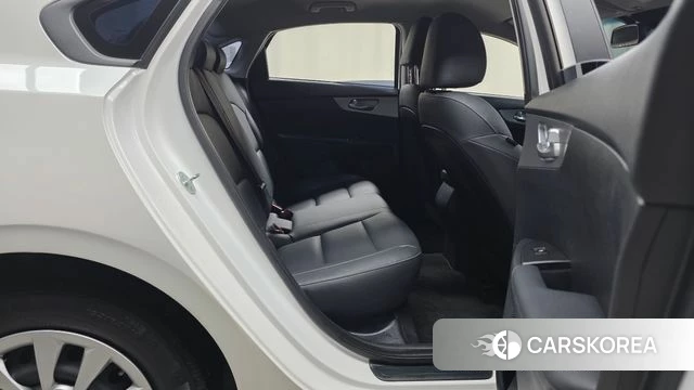 Kia The New K3 2nd generation id 4618238 из Кореи 30