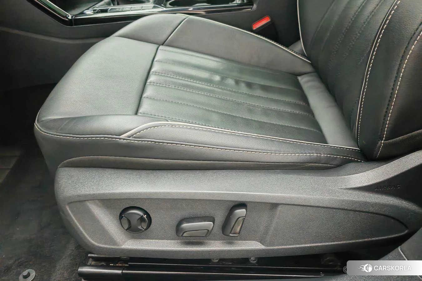 Volkswagen Passat id 4486125 из Китая 24