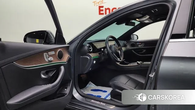 Mercedes-Benz E-Class W213 id 3378707 из Кореи 20