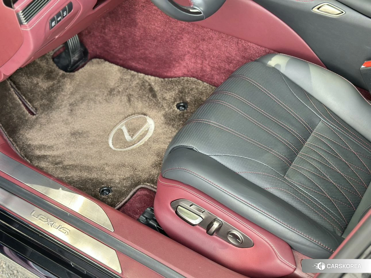 Lexus LS id 4420304 из Китая 50