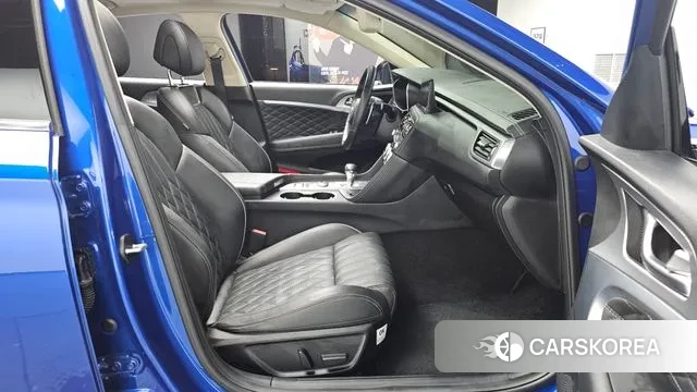 Genesis The New G70 id 3765110 из Кореи 20