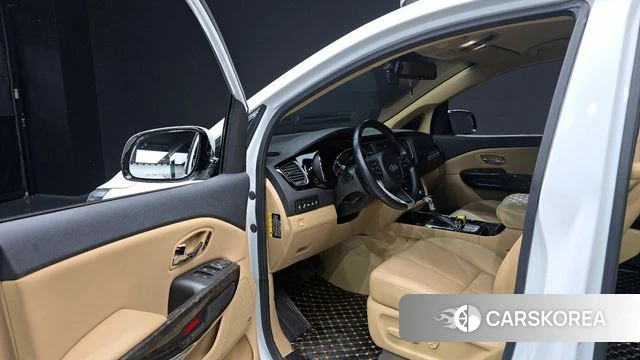 Kia The New Carnival id 3834682 из Кореи 20