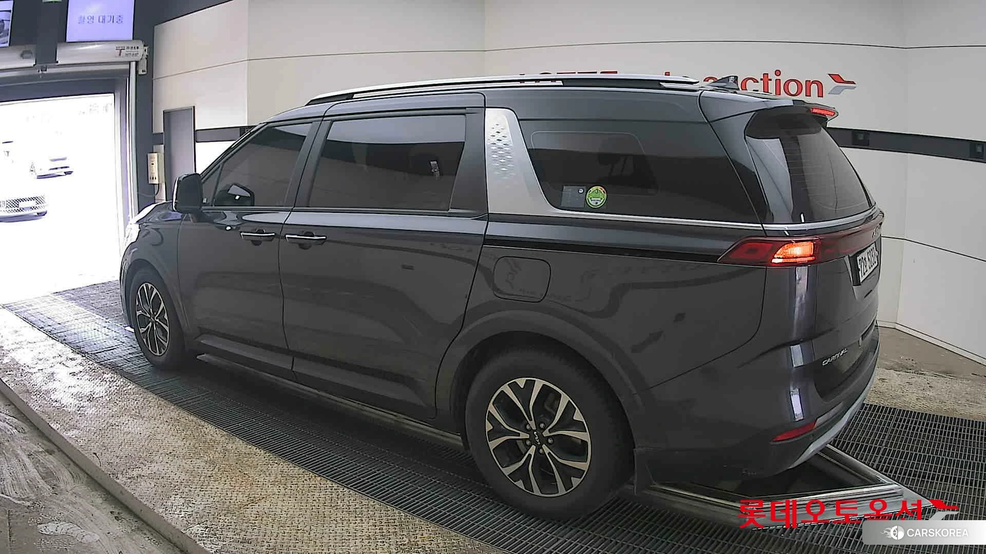 Kia Carnival id 3875762 из Кореи 37