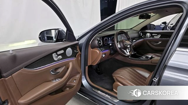 Mercedes-Benz E-Class W213 id 3834960 из Кореи 20