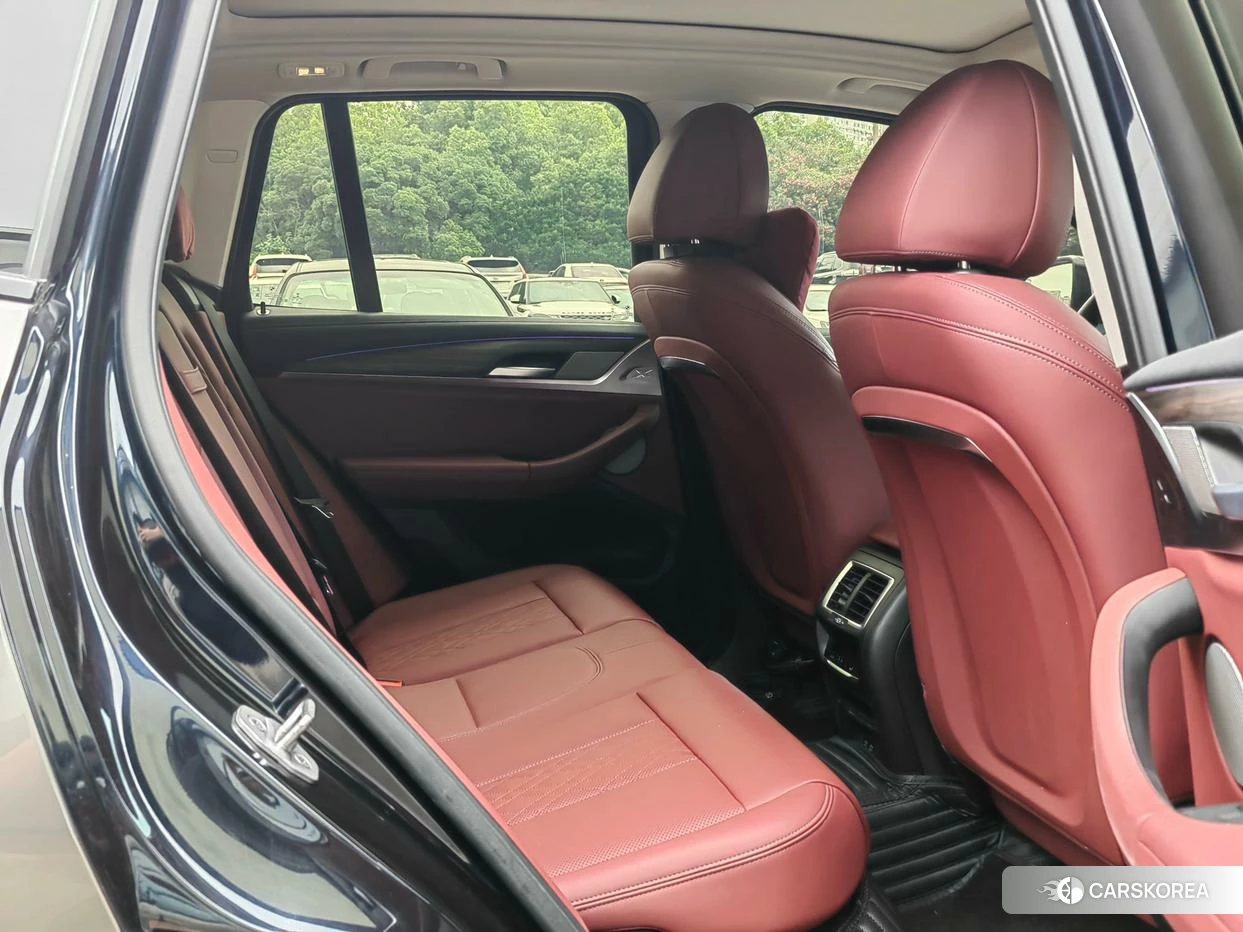 BMW X3 id 4487501 из Китая 18