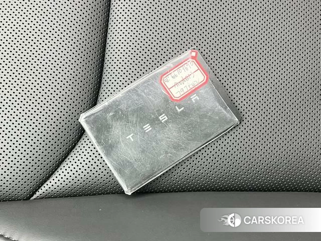 Tesla Model 3 id 3920416 из Китая 29