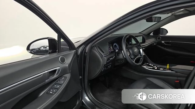 Hyundai Sonata (DN8) id 4942506 из Кореи 32