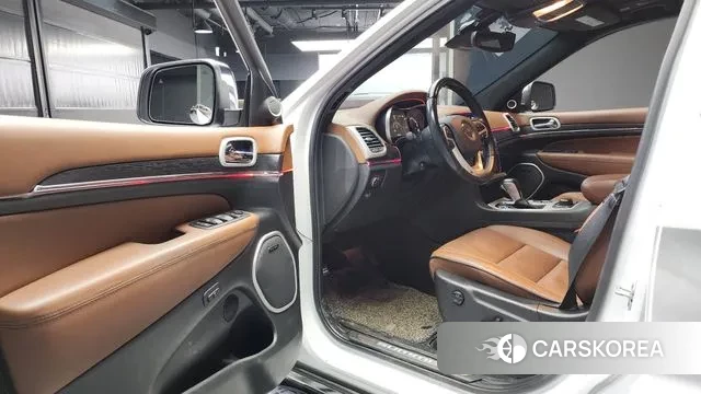 Jeep Grand Cherokee id 3187510 из Кореи 20