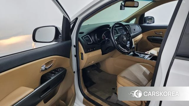 Kia All New Carnival id 3886524 из Кореи 20