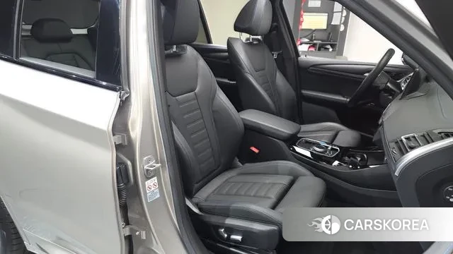 BMW iX3 id 3383436 из Кореи 20