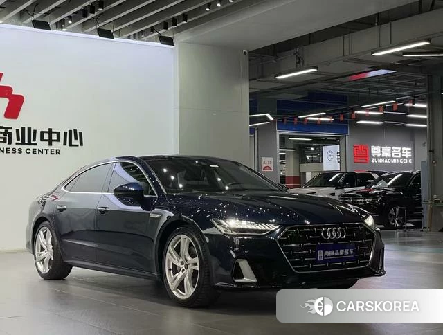 Audi A7L id 4261835 из Китая 16