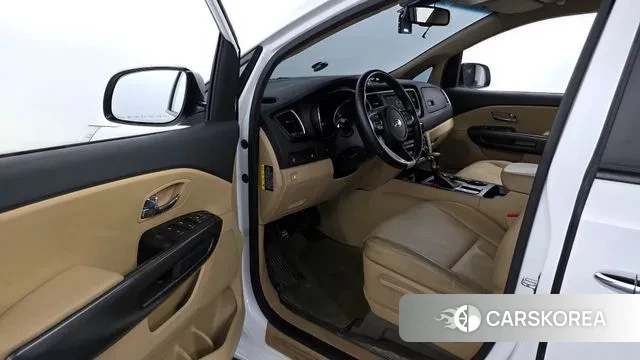 Kia The New Carnival id 3134477 из Кореи 20