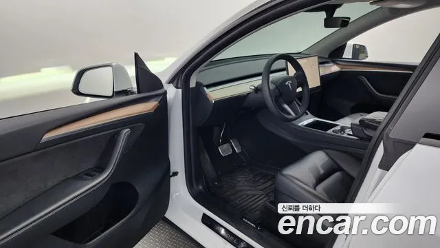 Tesla Model Y id 2720057 из Кореи 20