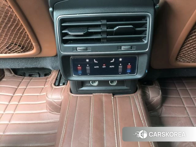 Audi Q7 id 4298323 из Китая 13