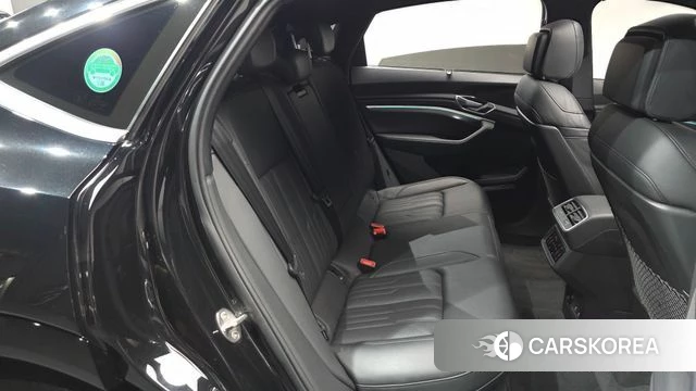 Audi e-Tron id 4249111 из Кореи 28