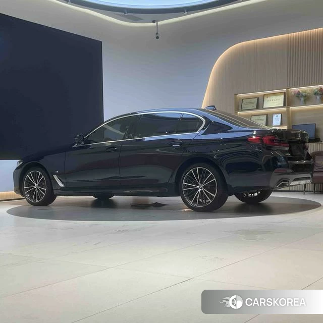 BMW 5 series id 4221599 из Китая 32