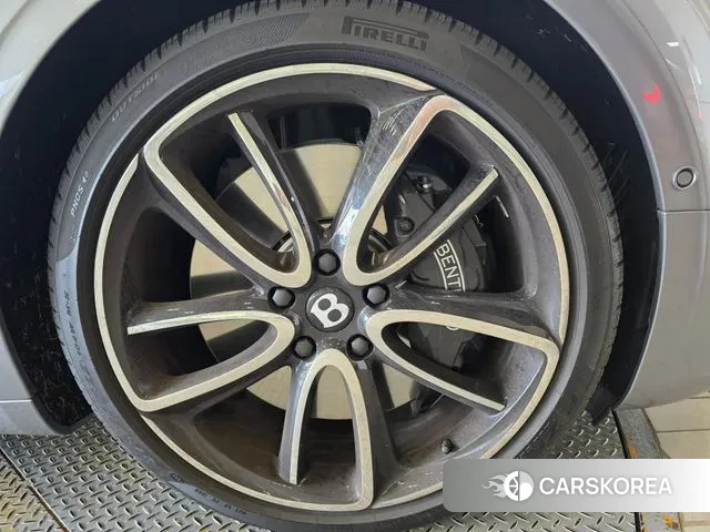 Bentley Continental GT 3rd Generation id 2600626 из Кореи 10