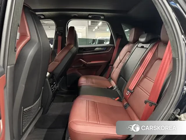 Porsche Cayenne (PO536) id 3649328 из Кореи 15