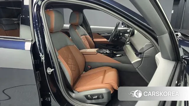 BMW 5 Series (G60) id 3457078 из Кореи 20