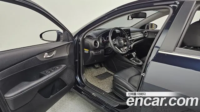 Kia Come New K3 id 2704678 из Кореи 20