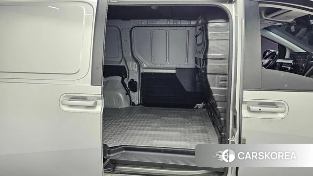 Hyundai Staria id 3902743 из Кореи 20