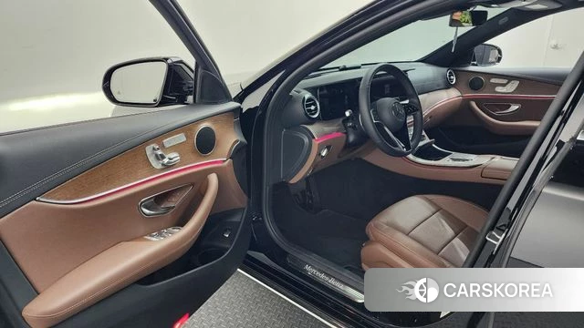 Mercedes-Benz E-Class W213 id 4769139 из Кореи 32