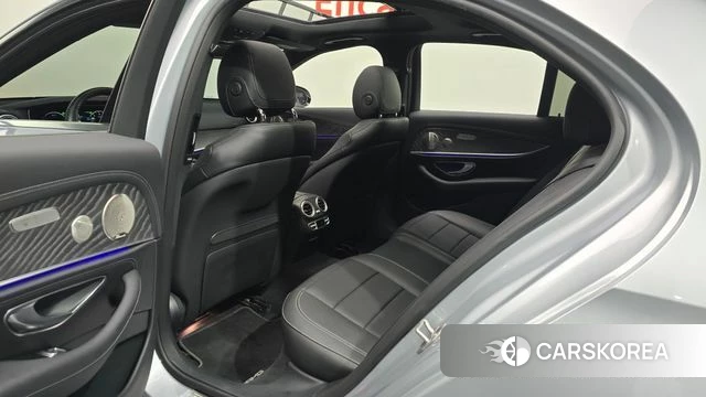 Mercedes-Benz E-Class W213 id 4376210 из Кореи 30