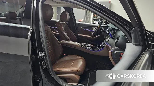 Mercedes-Benz E-Class W213 id 3672641 из Кореи 21