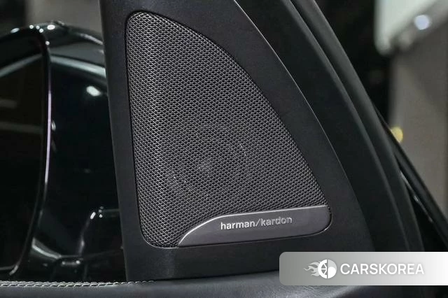 BMW X7 id 4260628 из Китая 19