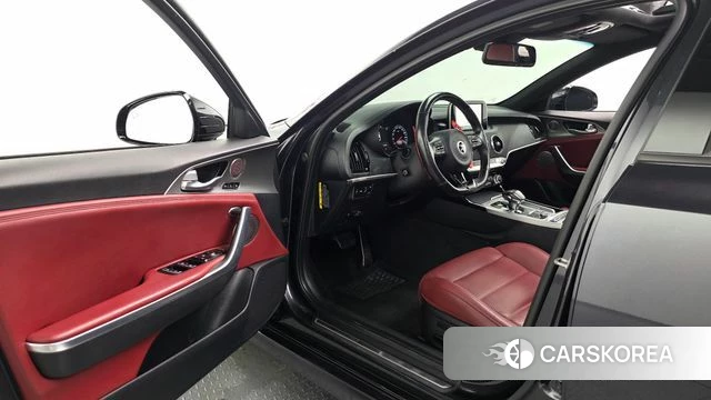 Kia Stinger id 4900763 из Кореи 20