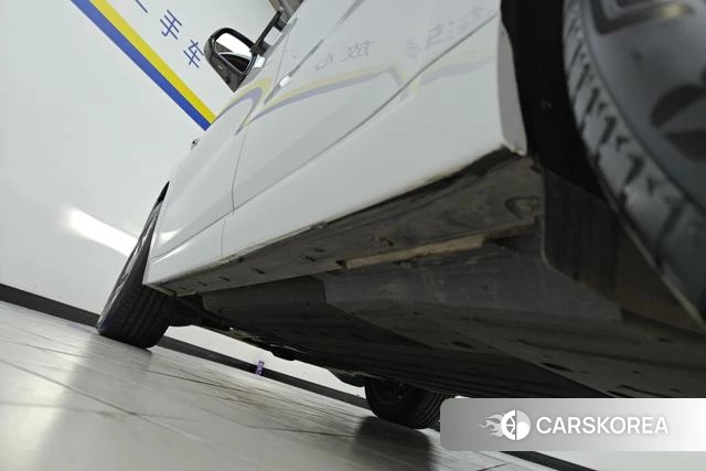 Ideal car Ideal L6 id 3804366 из Китая 17